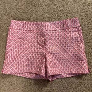 LOFT The Riviera Short Pink & White Geometric Pattern